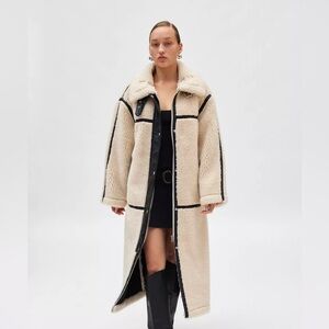 Urban Outfitters BDG Ariana Piled Fleece Overcoat XS NWT